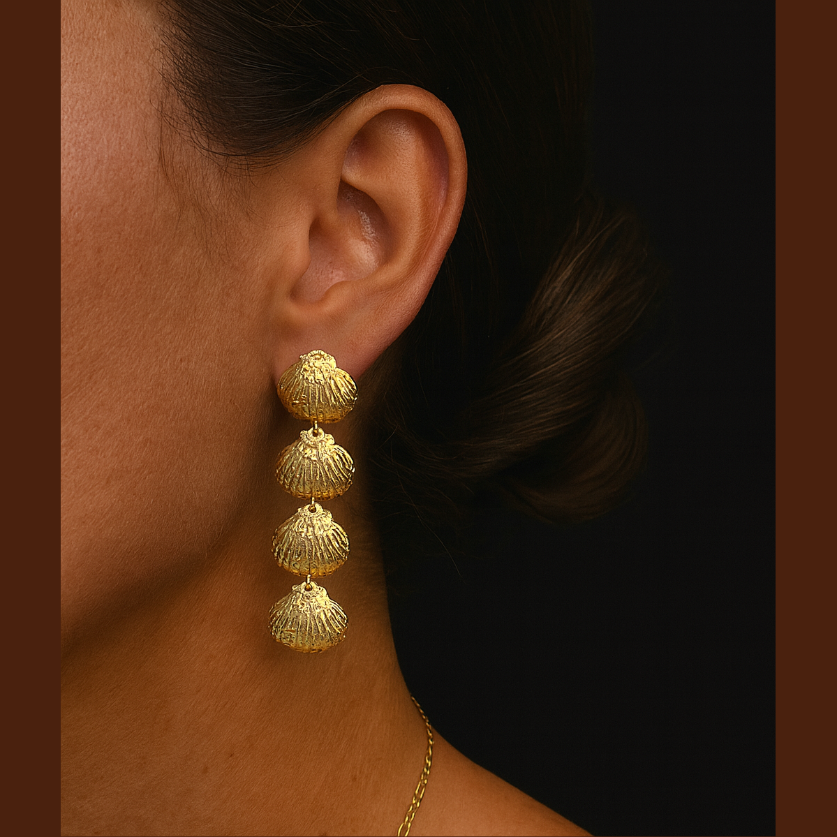 Boucle d’oreille Esmeralda (doré)